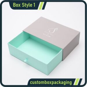 Sleeve Boxes tray with sliding sleeve